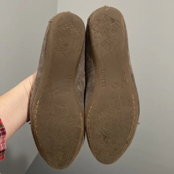 Born leather loafers with fringe beautiful gray EUC women's 9 - Picture 8 of 10